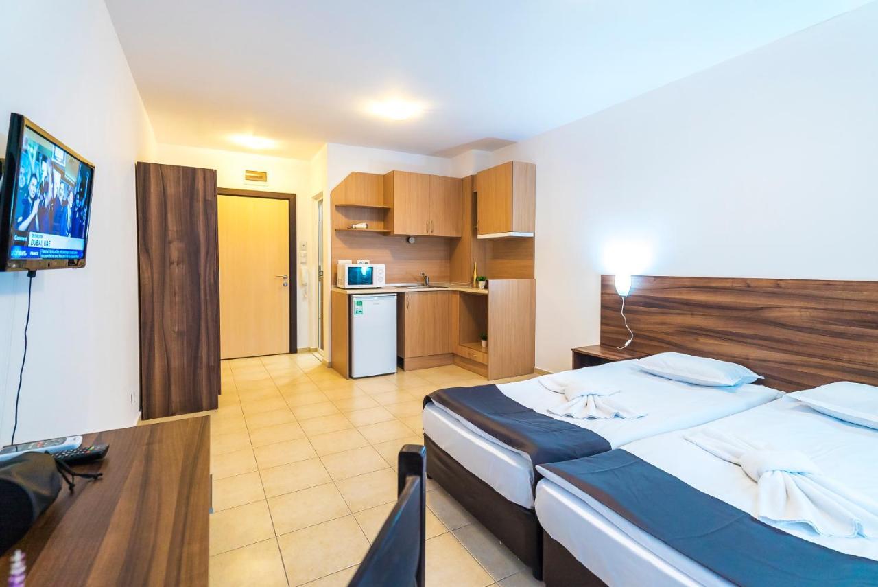 Apartments In Hotel Admiral Plaza Sunny Beach Exterior photo